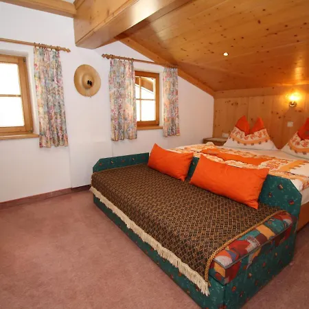 Simplistic Apartment In Mittersill Austria Near Ski Area Daire *